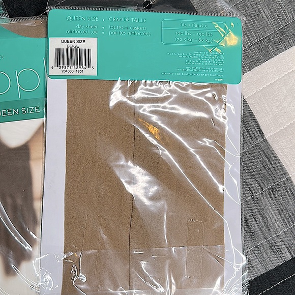 1 @ $4 for queen style panty hose is available! 160-190lbs beige in color - Picture 6 of 12